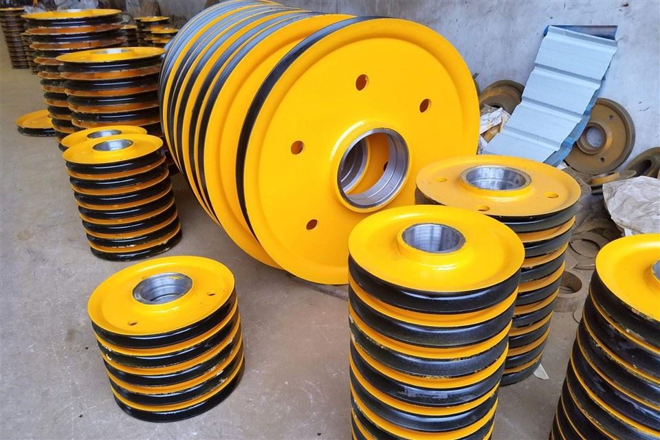 Custom Nylon Crane Pulley Sheaves For Heavy-Duty Lifting Systems